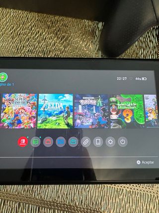 Nintendo Switch Negra y Roja