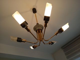 Escritorio antiguo de madera