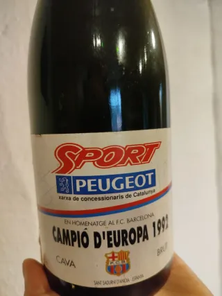 Botella Cava Wembley 92 Firmada Cruyff Guardiola