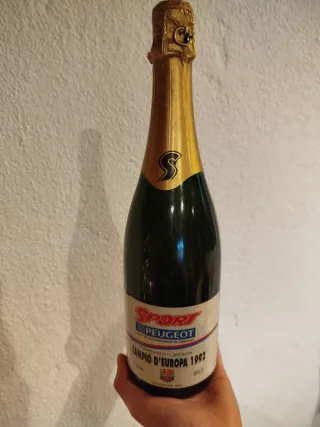 Botella Cava Wembley 92 Firmada Cruyff Guardiola