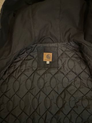 Parka Carhartt Negra con Capucha