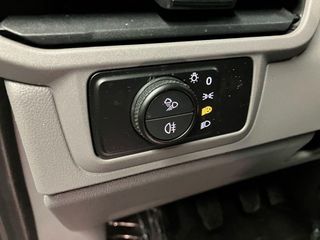 Volkswagen Caravelle 2025