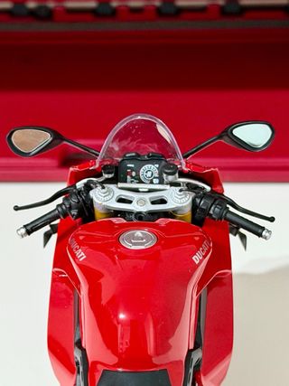 TSM Model Ducati Panigale V4 S 1:12