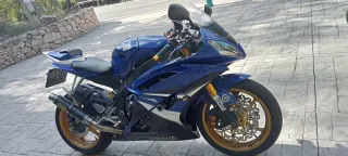 Yamaha YZF R6R Azul y Dorada