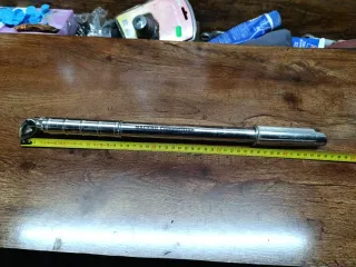 Bomba de aire clásica para bicicleta