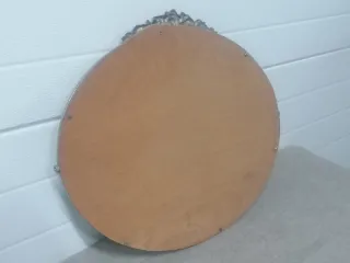 Espejo antiguo de tocador ovalado