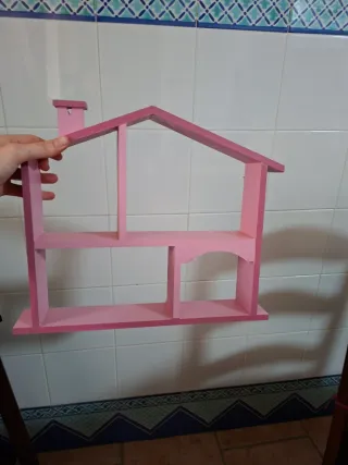 Casita rosa para pared