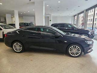 Opel Insignia 86000kms. muy equipado