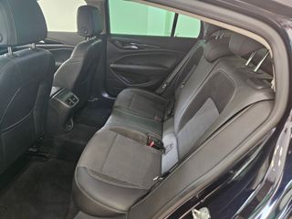 Opel Insignia 86000kms. muy equipado