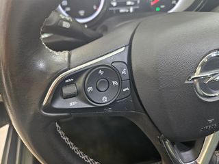 Opel Insignia 86000kms. muy equipado