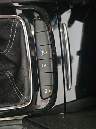 Opel Insignia 86000kms. muy equipado