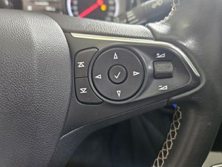 Opel Insignia 86000kms. muy equipado