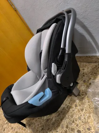 Sillita de coche para bebé