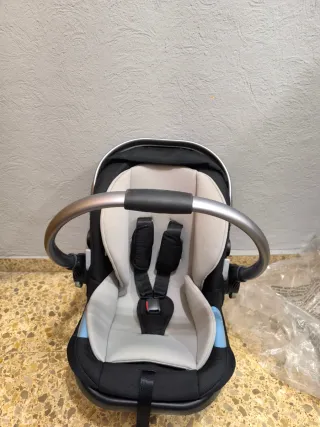 Sillita de coche para bebé