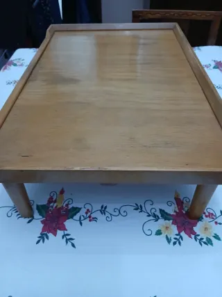 Vassoio/Tavolino da letto vintage legno