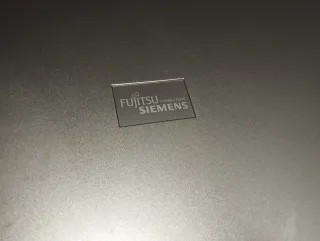 Portátil Fujitsu Siemens AMILO Plata