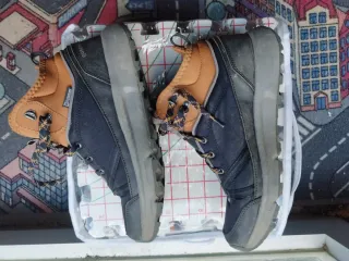 Botas de montaña niño impermeables 40