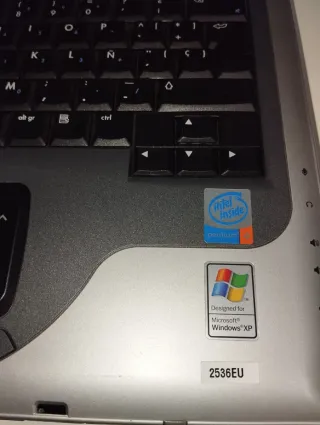 Portátil Compaq Presario 2500