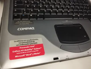 Portátil Compaq Presario 2500