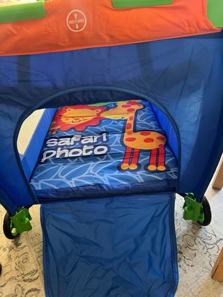 Parque infantil cuna de viaje