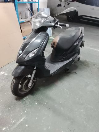 Moto 125cc PIAGGIO FLY