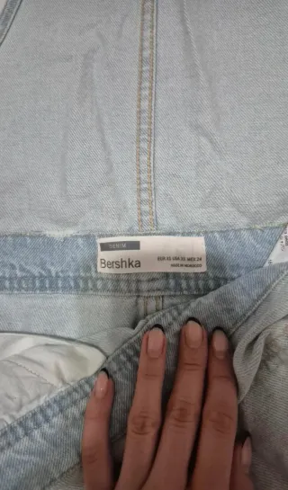 Peto vaquero corto Bershka hombre