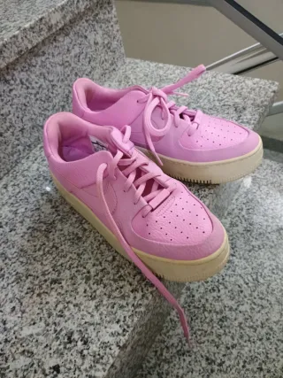 Nike Air Force 1 Rosas Talla 38