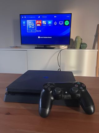 PlayStation 4 Slim 500GB - FIFA 21