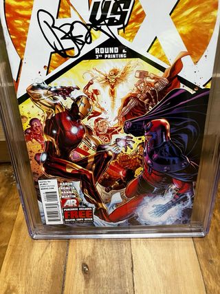 Avengers vs. X-Men CGC MICHAEL BENDIS vengadores