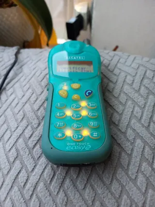 Móvil Alcatel One Touch Easy 0165X