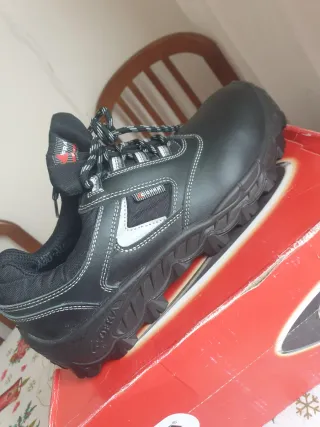 Zapatos de seguridad Cofra negros