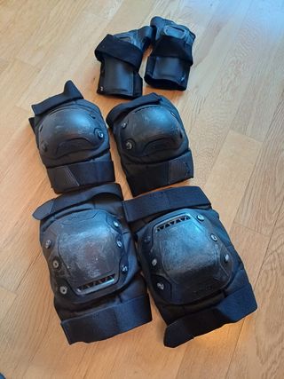 Protecciones Skate/Patinaje + Mochila