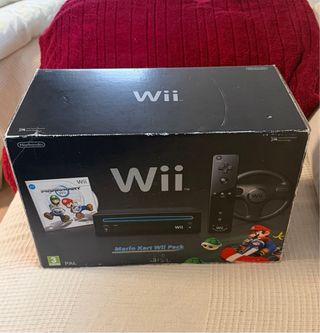 Nintendo Wii Mario Kart Wii Pack + 3 juegos