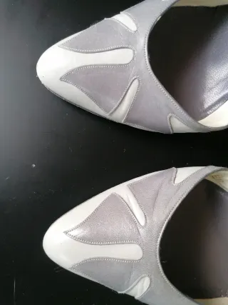 Zapatos talla 38 en piel.