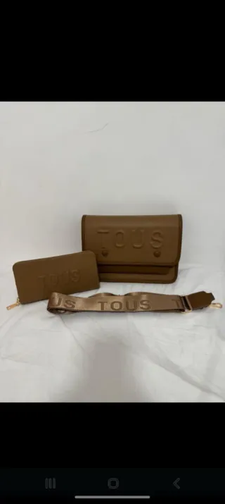Bolso Tous Marrón con Cartera y Correa