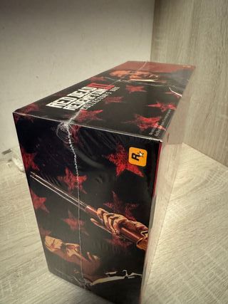 Red Dead Redemption 2 Ultimate PS4 + Caja