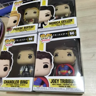 Pack 4 Funkos Friends