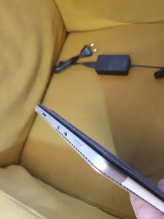 Surface Pro 8 i7-1185G7 16GB 512GB Batt 100%