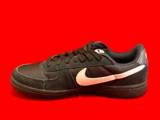 Nike Field General Talla 40