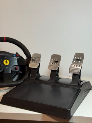 Thrustmaster T300RS Alcantara