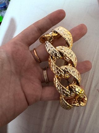 Pulsera cadena dorada efecto piel