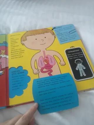 Giza-gorputza. Nire lehen anatomia liburua (Zur...