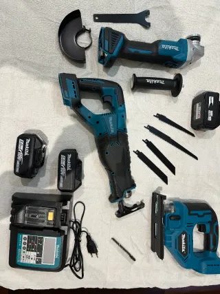 Sierra de sable Makita con 2 batería y cargador