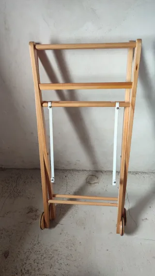 Moisés de mimbre para bebé con soporte