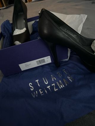 Zapatos tacón Stuart Weitzman negros T39