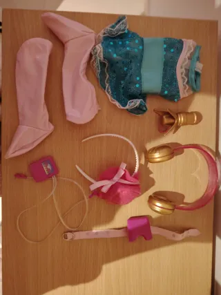 Muñena Nancy y ropa Nancy