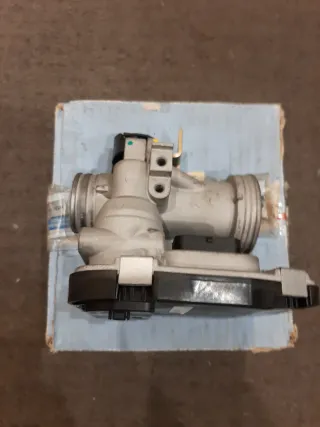 Cuerpo Mariposa Vespa 125 LX CM084906