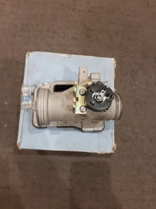 Cuerpo Mariposa Vespa 125 LX CM084906