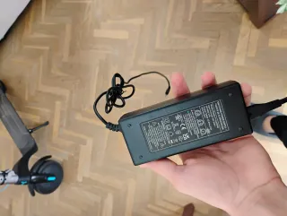 Patinete Eléctrico Cecotec 700W