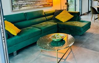 Sofá modular verde como nuevo